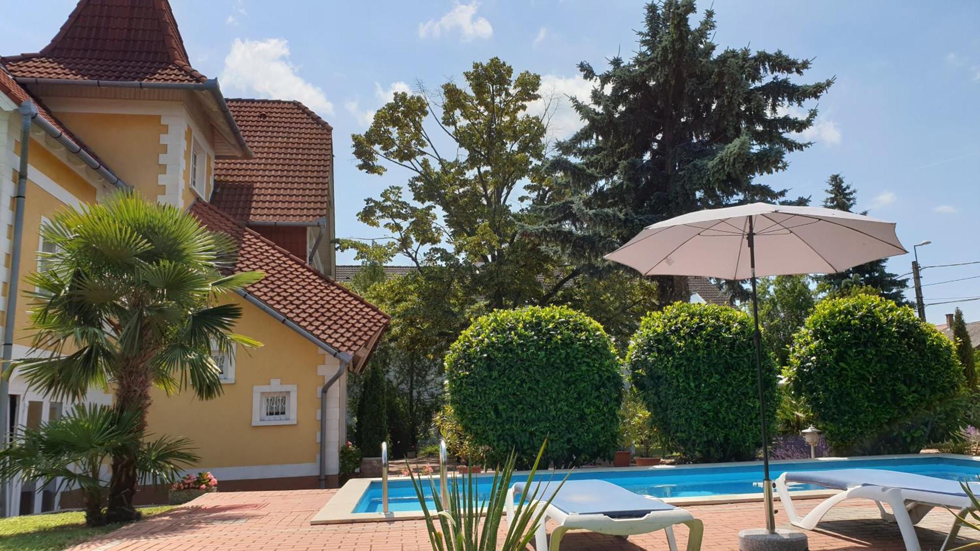 Eden Villa Apartmanhaz Balatonfured Bagian luar foto